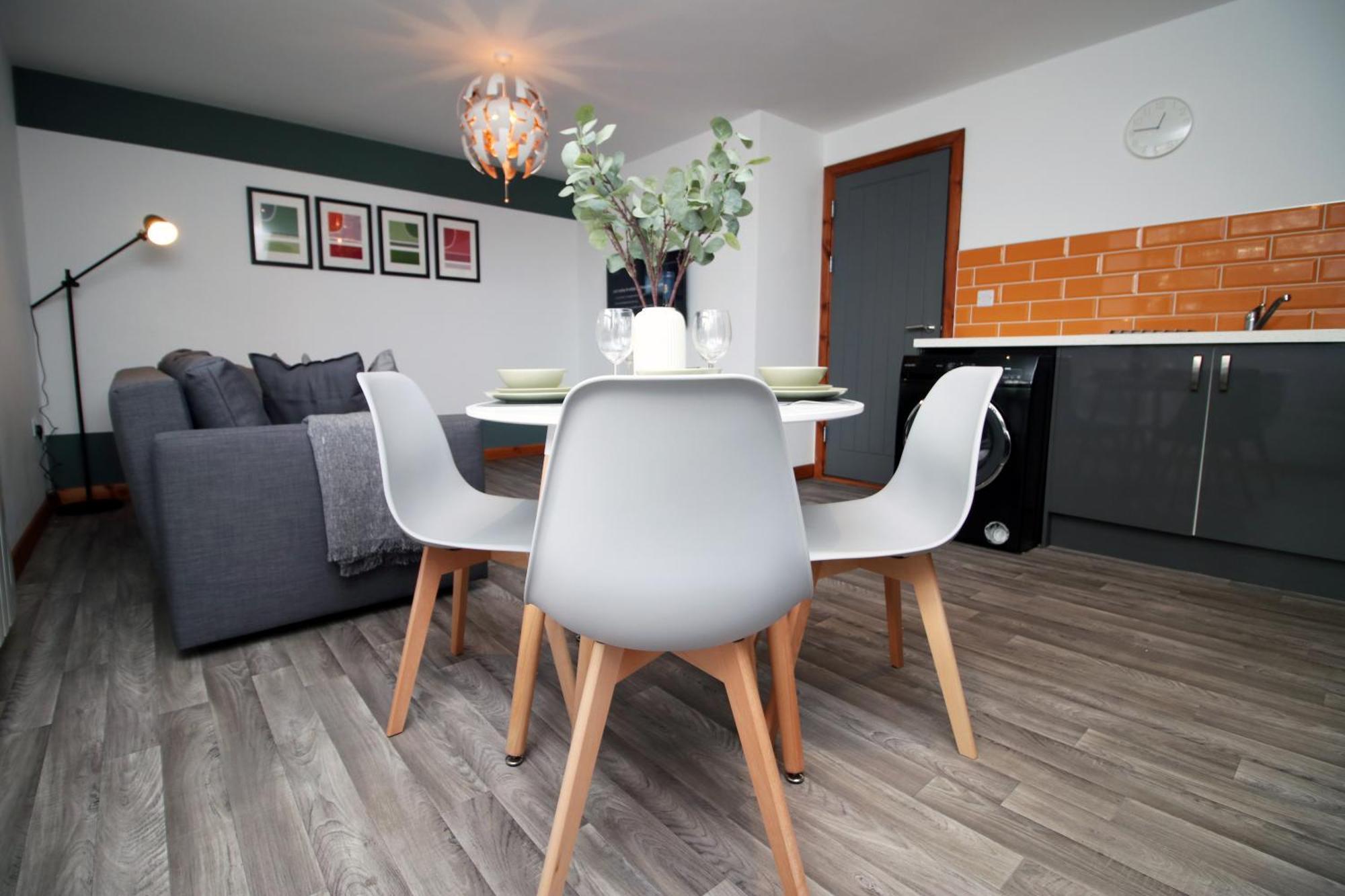 Fully Equipped Kitchen, Parking, City Centre Суонси Экстерьер фото