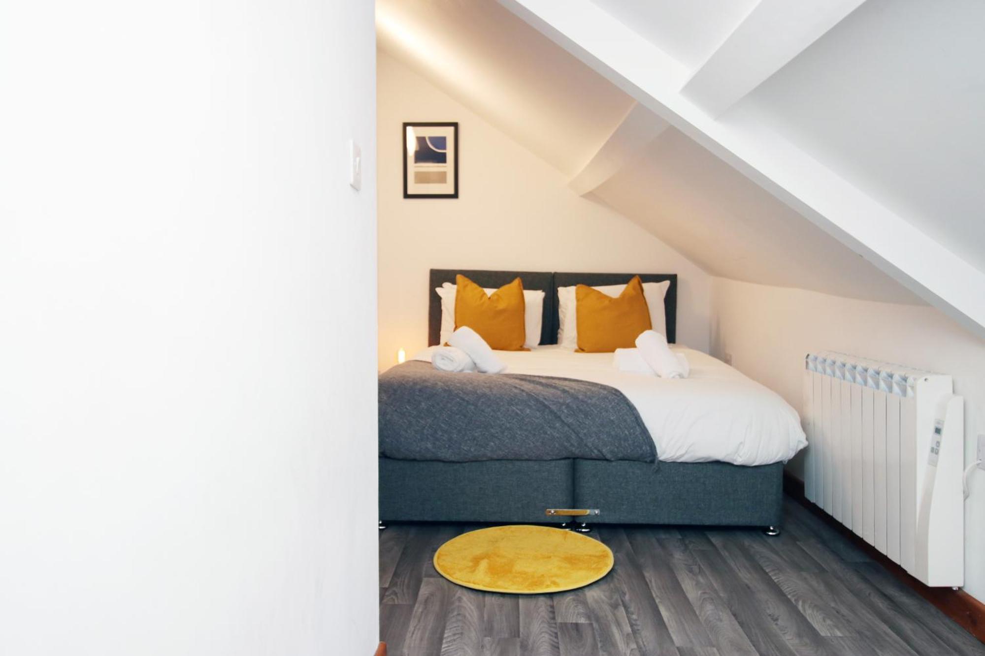 Fully Equipped Kitchen, Parking, City Centre Суонси Экстерьер фото