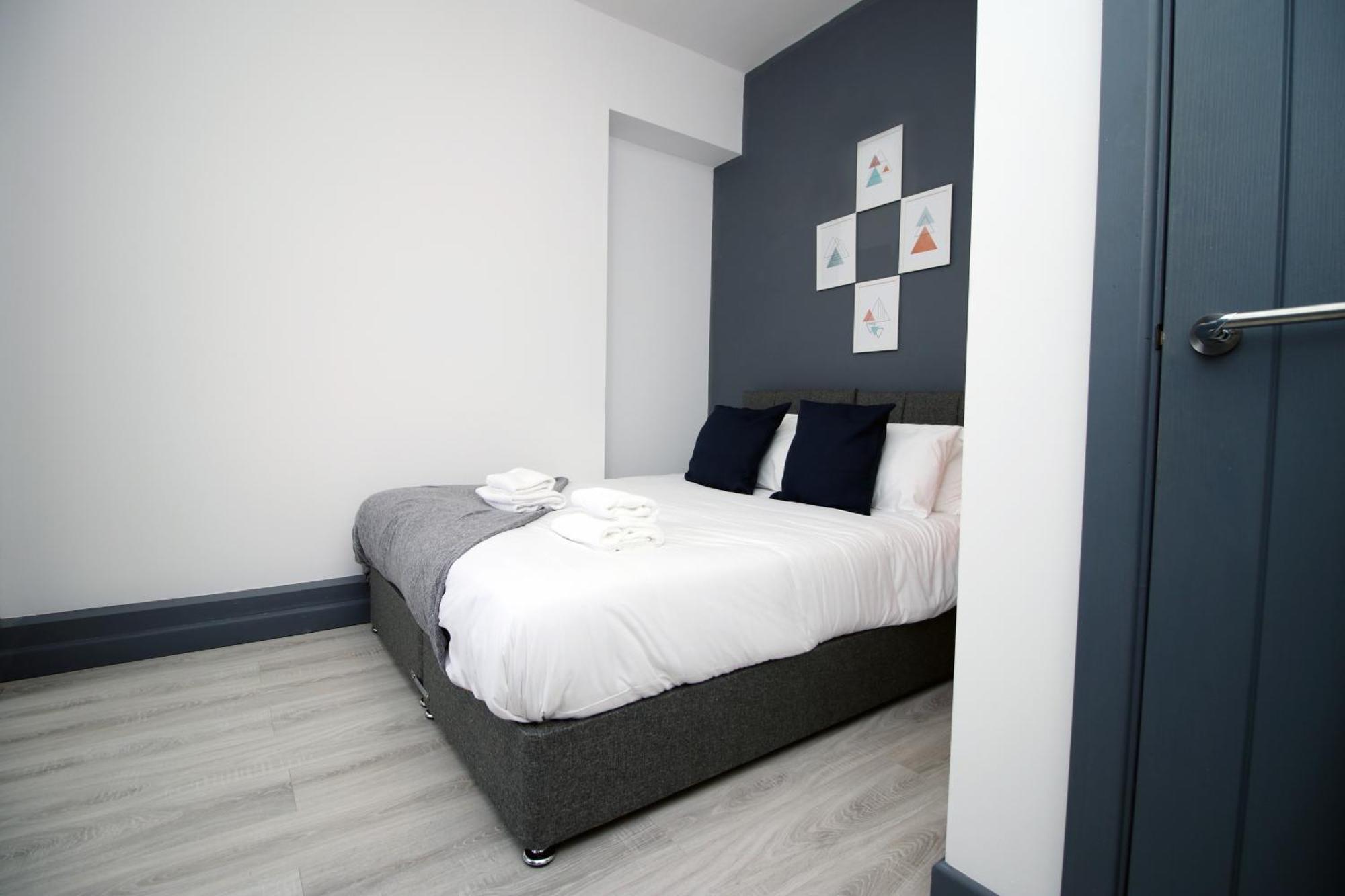 Fully Equipped Kitchen, Parking, City Centre Суонси Экстерьер фото