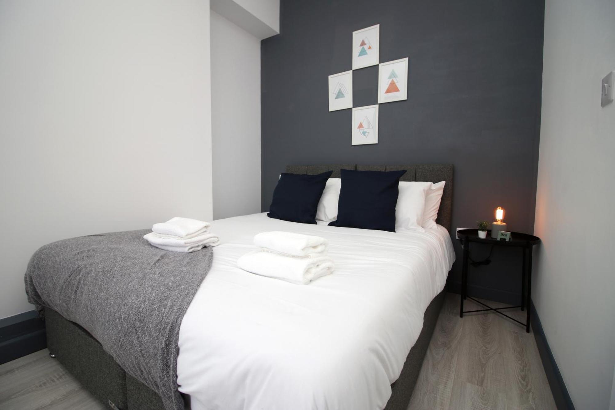Fully Equipped Kitchen, Parking, City Centre Суонси Экстерьер фото